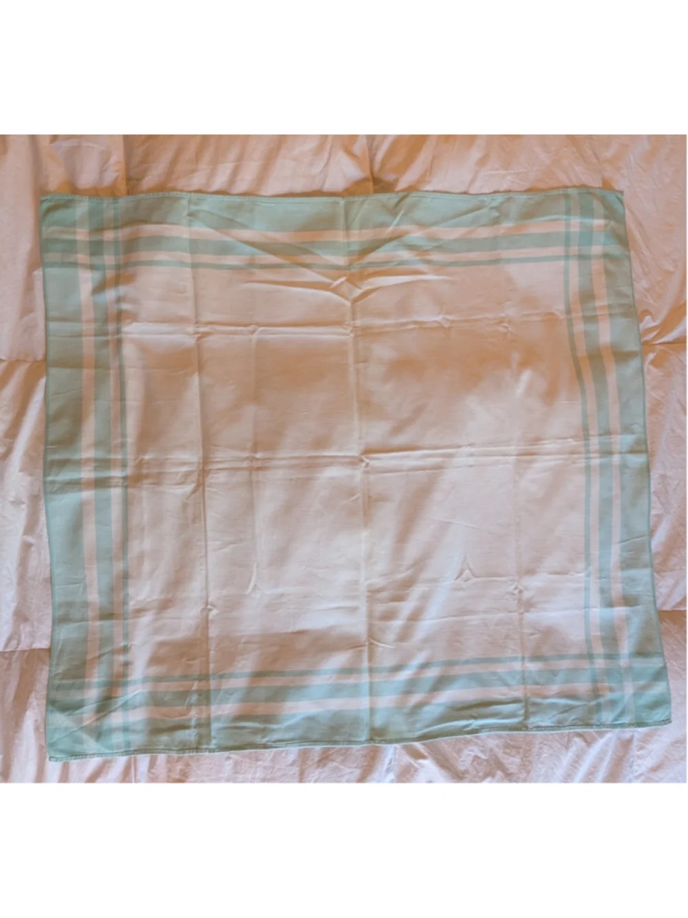 Vintage Unbranded Tablecloth Linen White Green Plaid 34